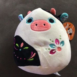 Squishmallows Connor cow day of dead halloween
